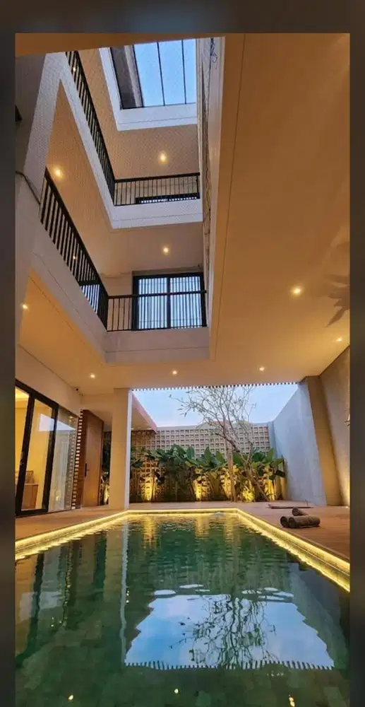 DIJUAL VILLA MEWAH DI GATOT SUBROTO BALI! GWK & GUNUNG AGUNG VIEW!