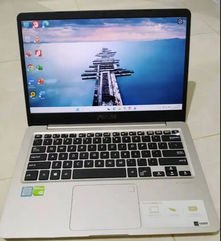Laptop ASUS Vivobook S14 X411UF intel core i7 gen 8