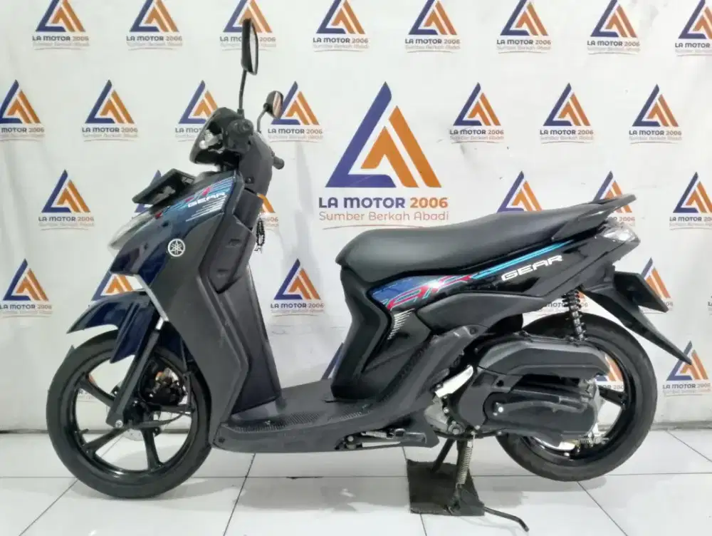 DP MULAI 900RB GEAR 125 LOW KM 2023 CC 0% KREDIVO SPAYLATER