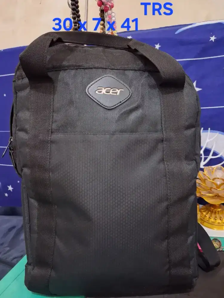 Ransel branded
Acer uk 30 x 7 x 41
Limited edition
Barang terawat
Pema