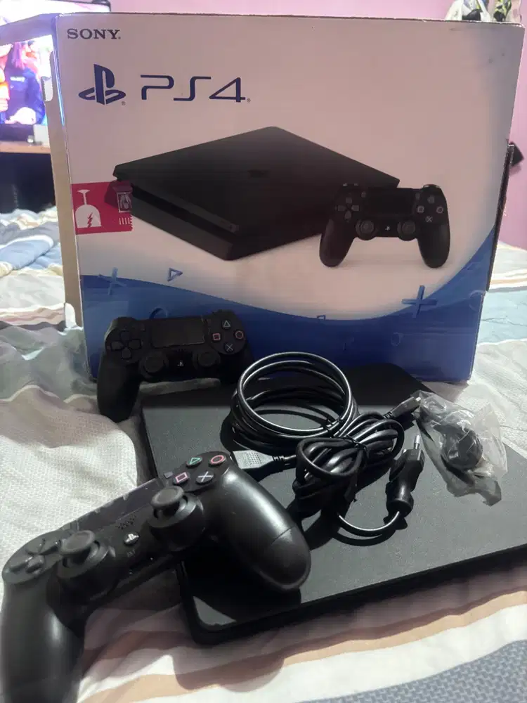 PS 4 slim 500GB