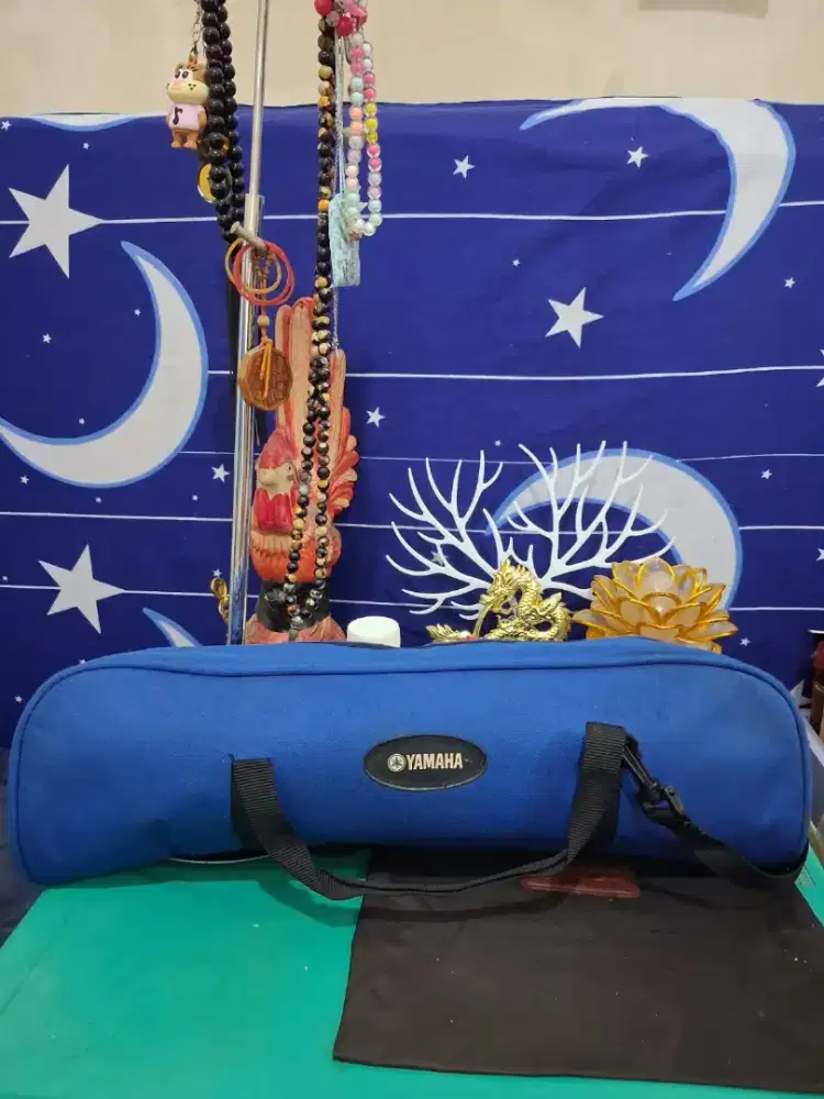Tas penyimpan piyanika
Merk yamaha warna biru
Limited edition
Barang t