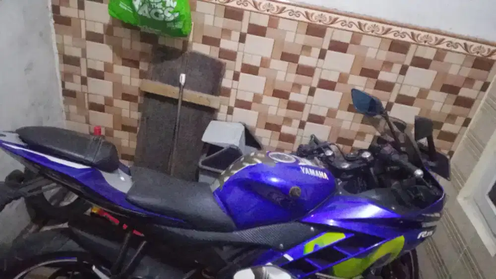 YAMAHA R15 2017