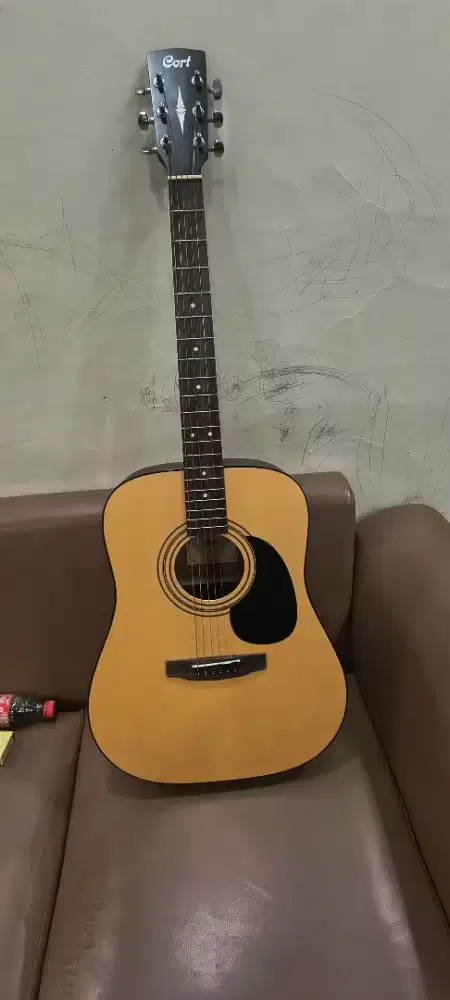 Guitar akustik cort original
