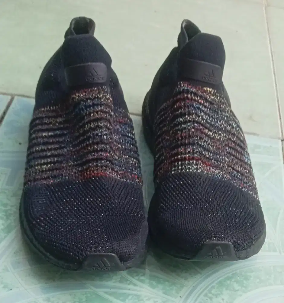 Sepatu Adidas Ultra Boost Slip on no 42