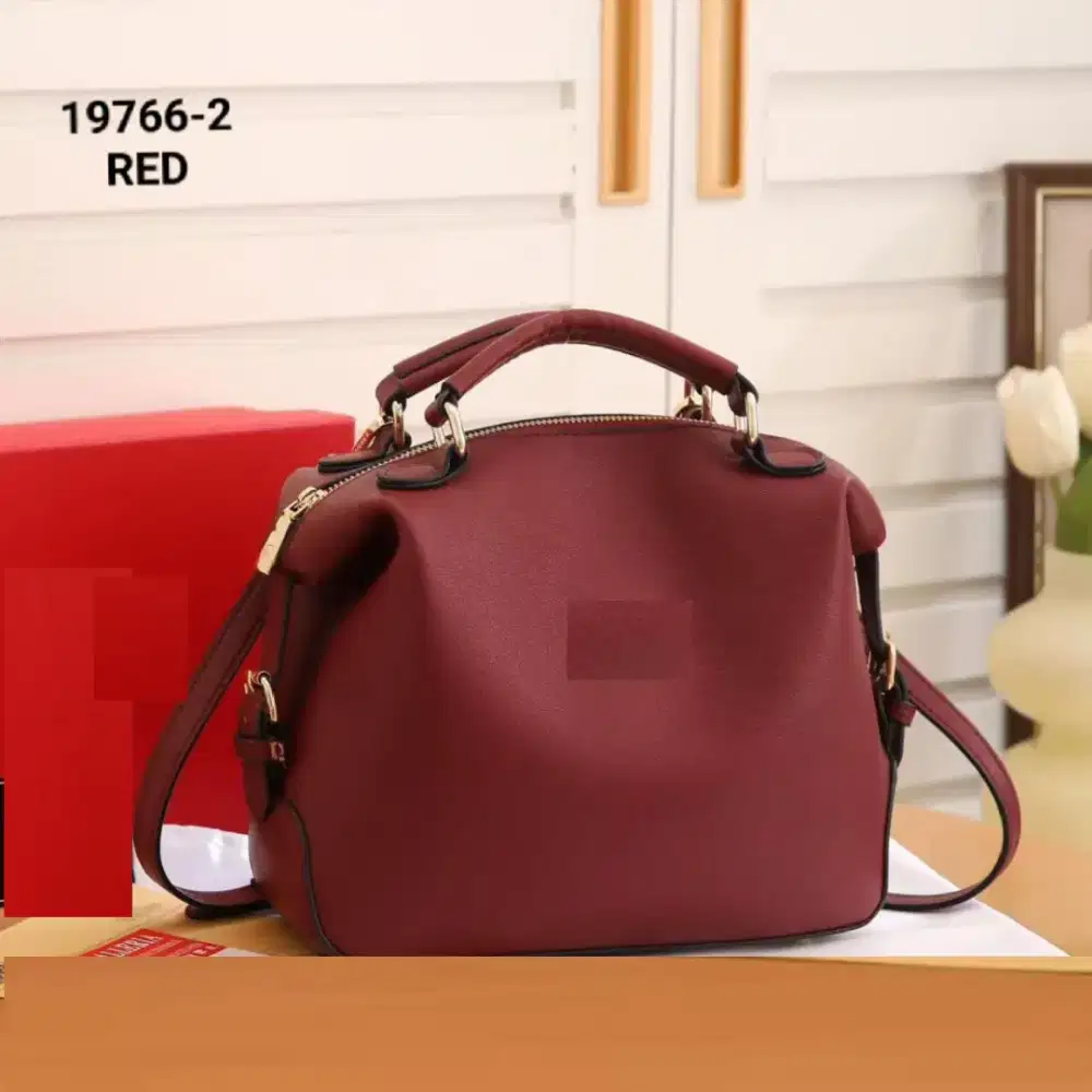 Tas wanita hand bag (Sling bag)