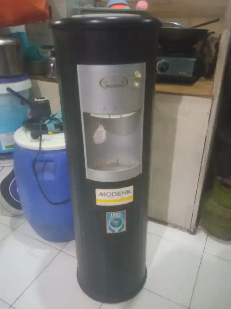 Dispenser modena galon atas