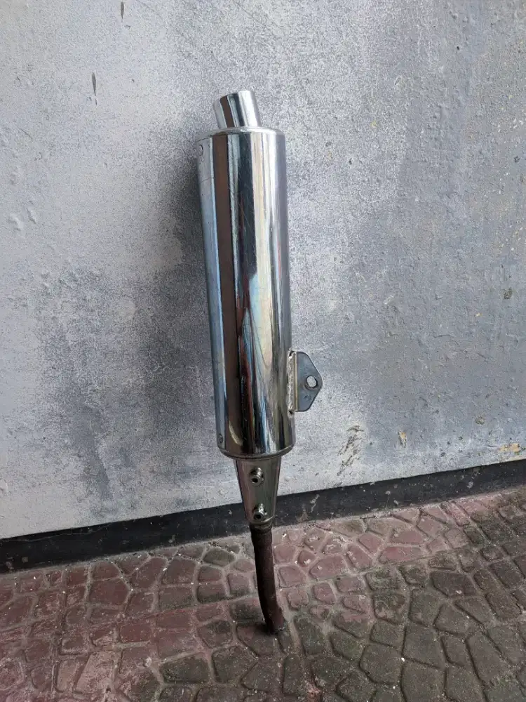 Knalpot Revo dan Shock Supra