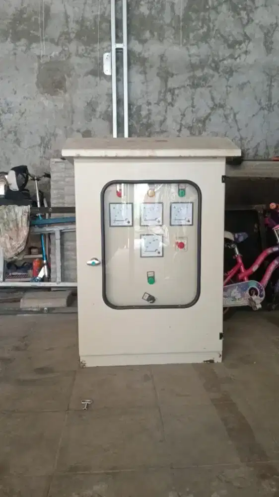 Panel Lampu PJU
