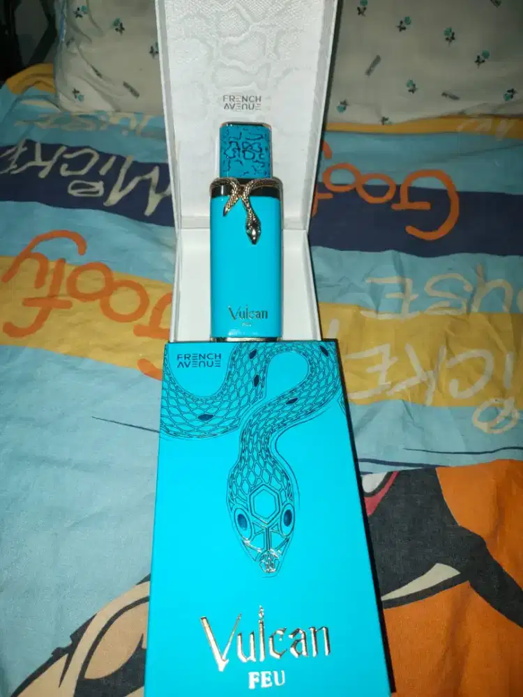 French Avenue Vulcan Feu EDP