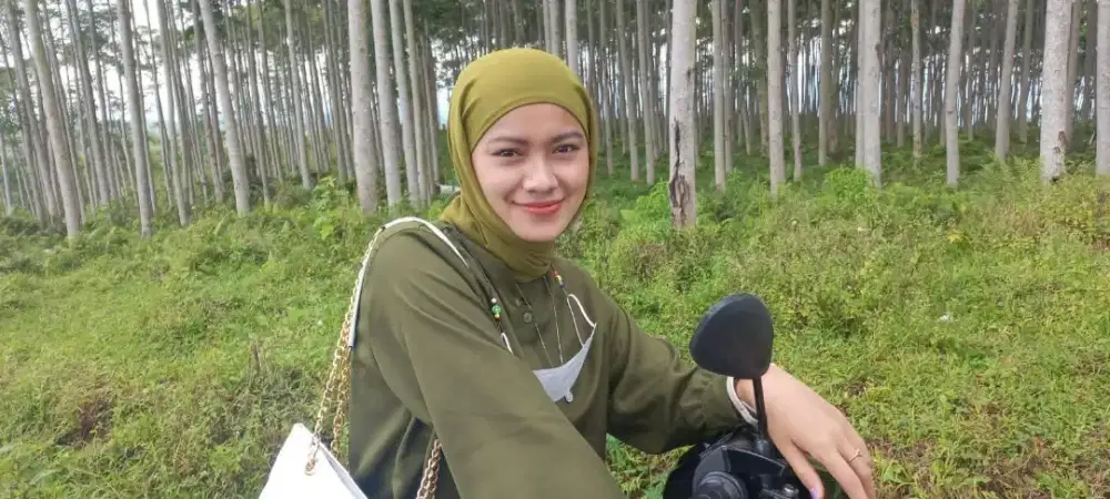 Aku mencari kerjaan ART pp boleh menetap boleh