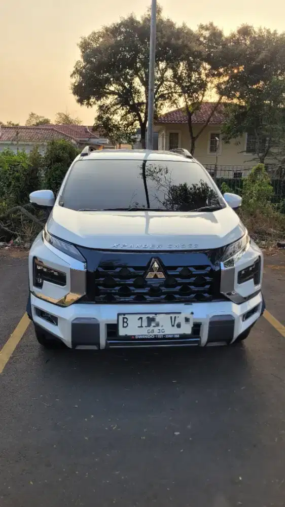 Xpander Cross CVT plus 2025 facelift