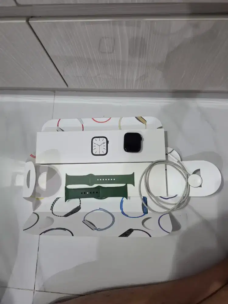 Apple Watch Series 7 45mm Green