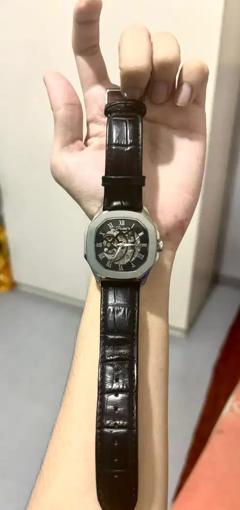 Jam Tangan Pria Parlent Black Romawi