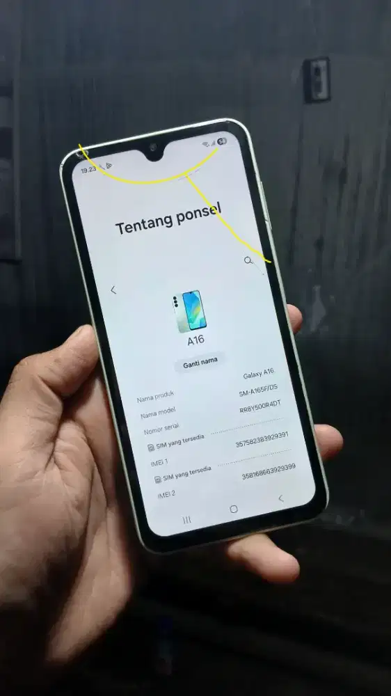 samsung A16 4G 8/128 minus retak