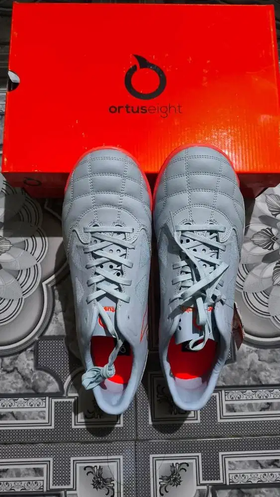 Sepatu Futsal dewasa