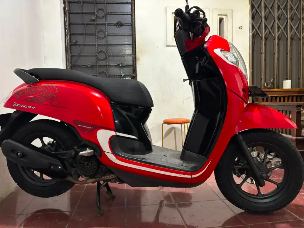 Scoopy donat bawaannya lngkap isi