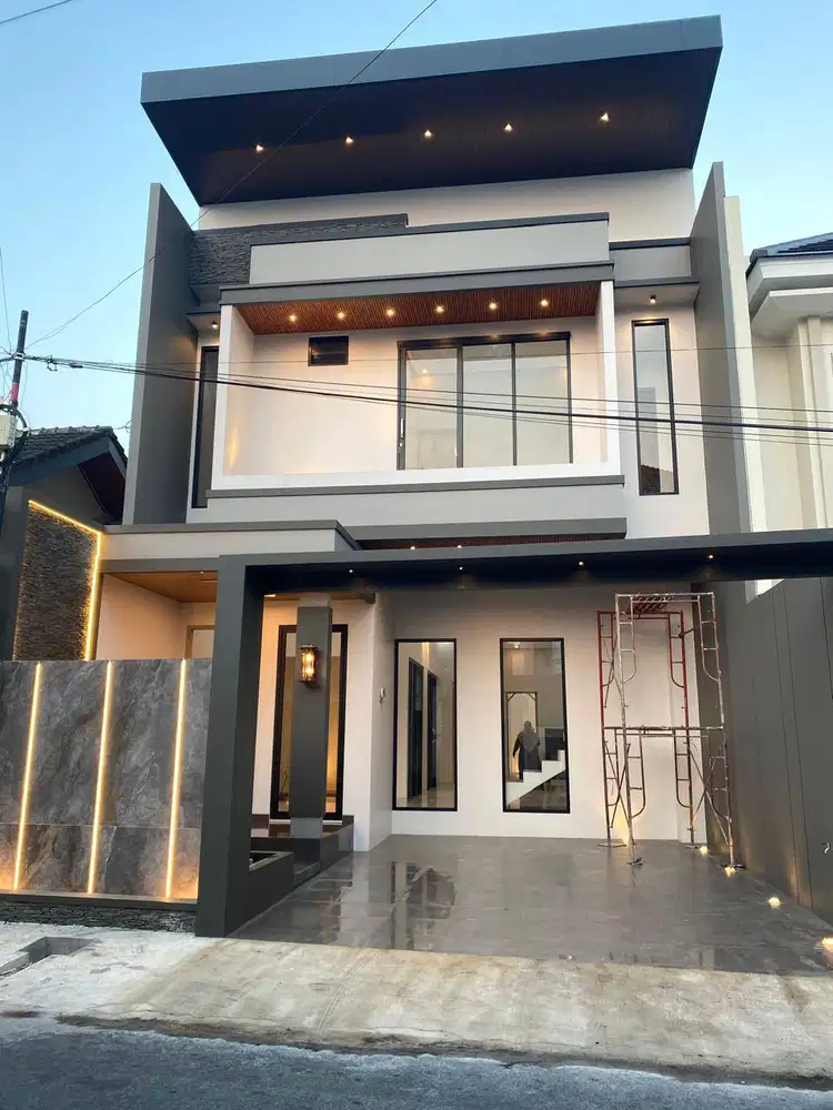 Rumah Mewah Akses Mudah di Purwomartani