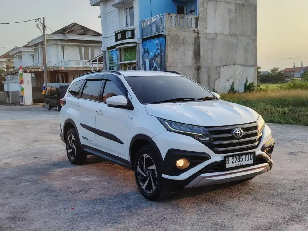 Toyota RUSH S TRD SPORTIVO AT 2019(matic pemakaian 2020)