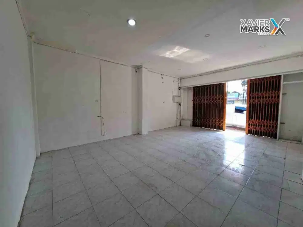 Disewakan Ruang Usaha 2 lt Harga Murah Cocok Bisnis Apa Aja di Area Dekat Manahan