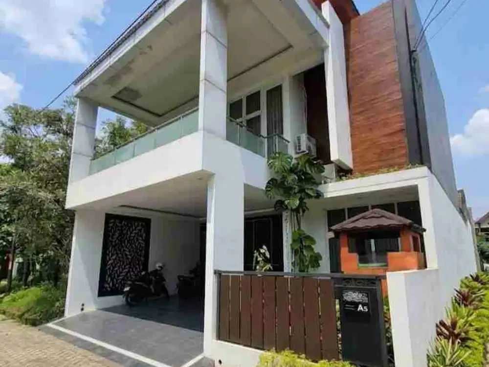 Rumah Mewah Mid Town Residence Tengah Kawasan Unsoed Purwokerto Utara