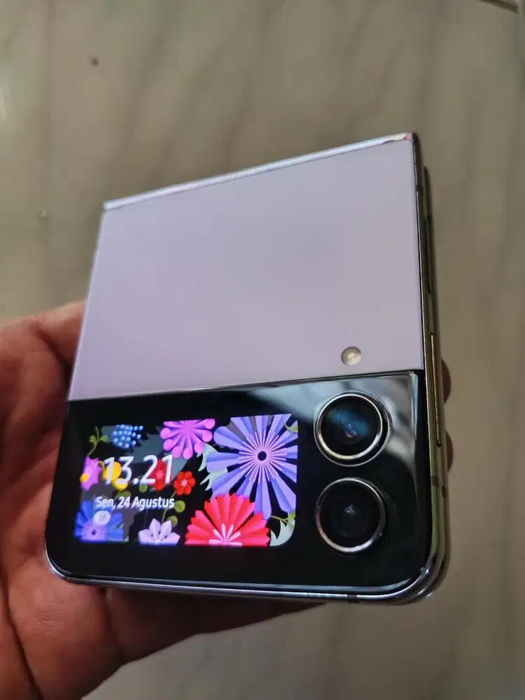 Samsung Z flip4 8/128