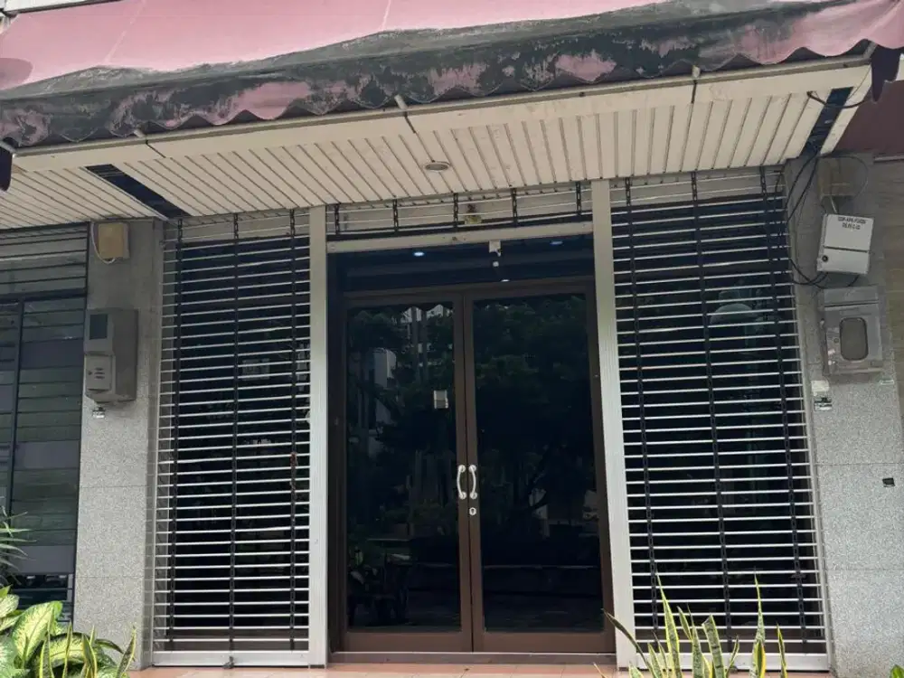 Dijual Lelang Ruko Galeri Niaga Mediterania, Kelurahan Kapuk Muara, Kecamatan Penjaringan, Jakarta Utara