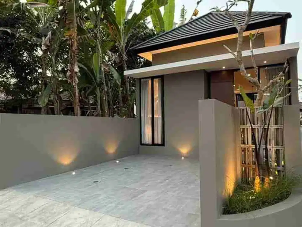 RUMAH BARU FULL FURNISHED DI DEKAT EXIT TOL SEYEGAN SLEMAN YOGYAKARTA