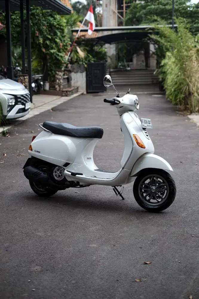 VESPA LX 125 IGET FACELIFT 2024