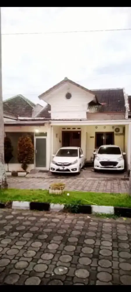 Dijual Rumah diPerumahan Griya Palem Hijau