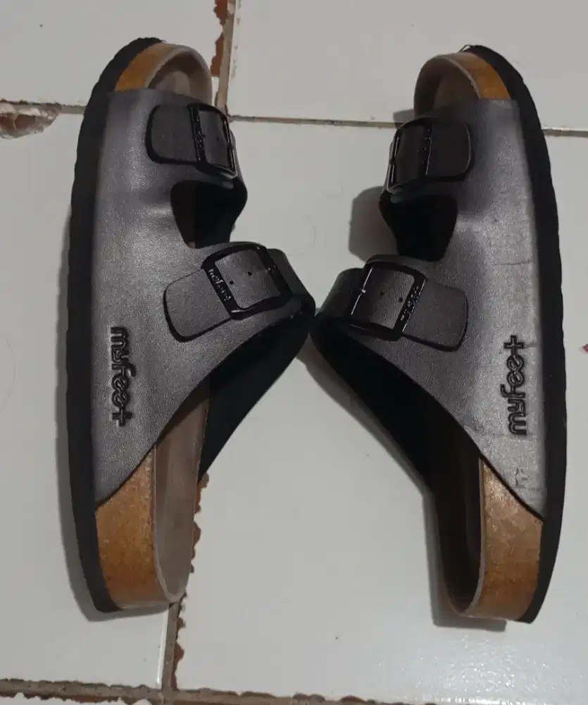Sandal MyFeet Original Size 40 – Baru Dipakai 2 Kali