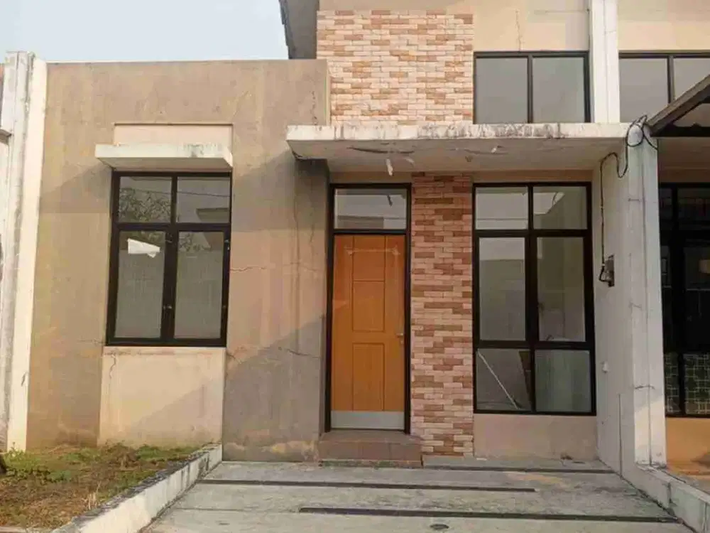 Dijual rumah siap huni bundaran terakhir citra raya Tangerang
