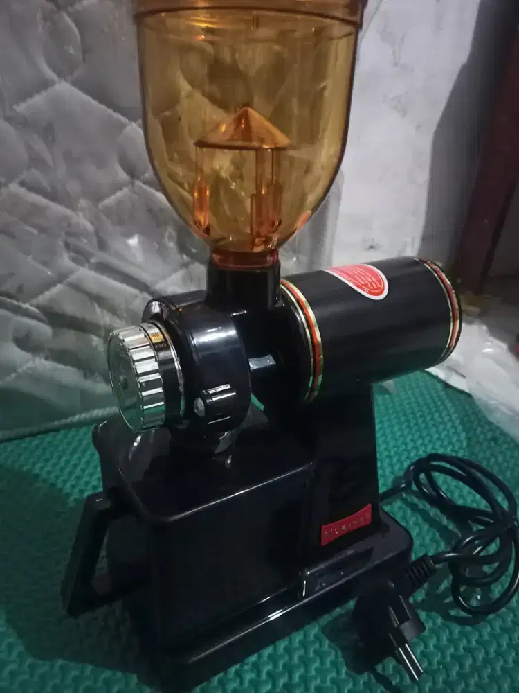Grinder kopi Muranee