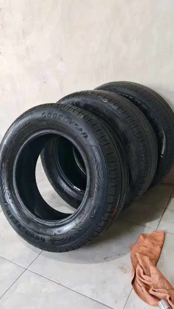 Ban 185/70 ring 14 R14 tahun pembuatan 2024 avanza xenia panter kijang