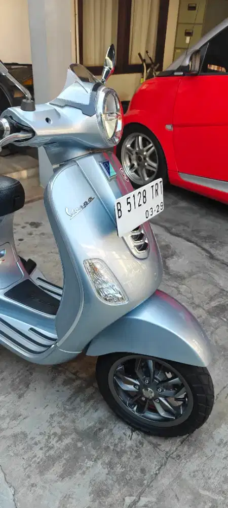 Dijual Piaggio Vespa LX 125 iget