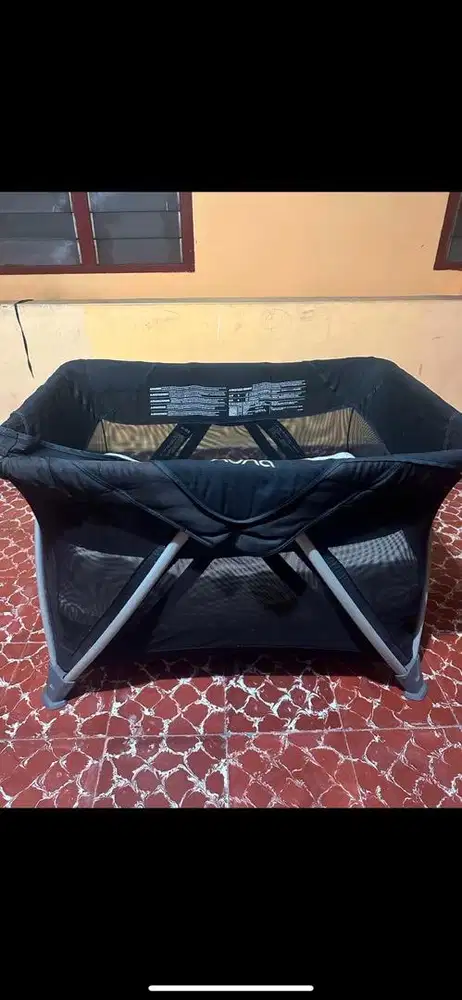 Nuna Sena Aire Baby Box