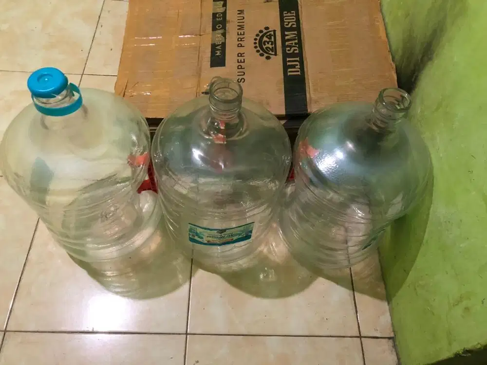3 galon cleo kosongan