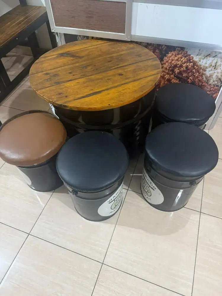 Jual bangku letro cafe