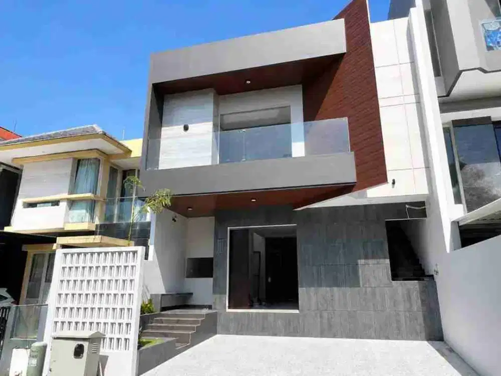 JUAL RUMAH 2 LANTAI BRAND NEW CITRALAND SURABAYA JAWA TIMUR