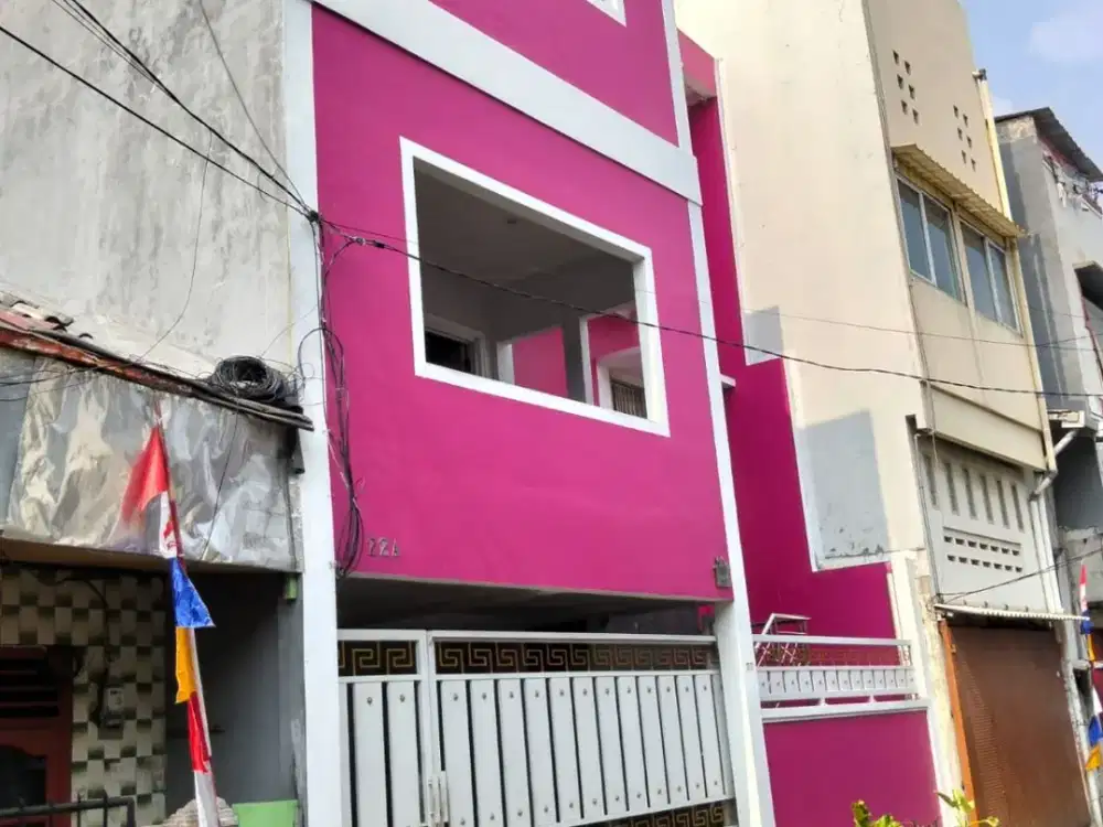 Rumah Minimalis 3 Lantai Furnished di Kebon Kosong , Jakarta Pusat
