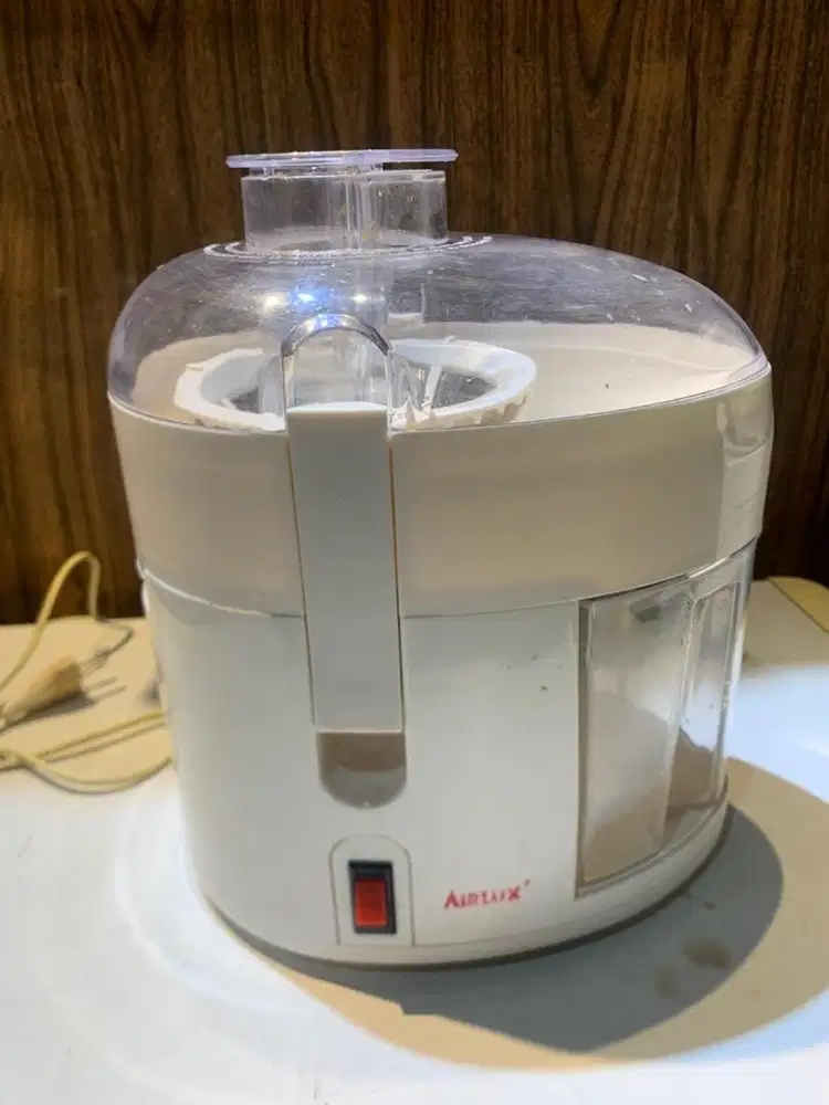 Airlux Juice Extractor electric fruit juicer