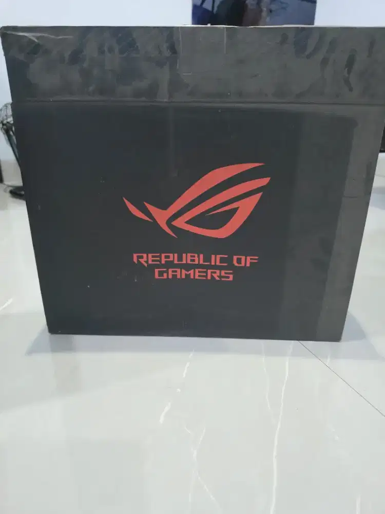 Dus laptop asus ROG