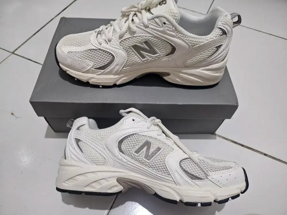 SEPATU NEW BALANCE 530 SIZE 40