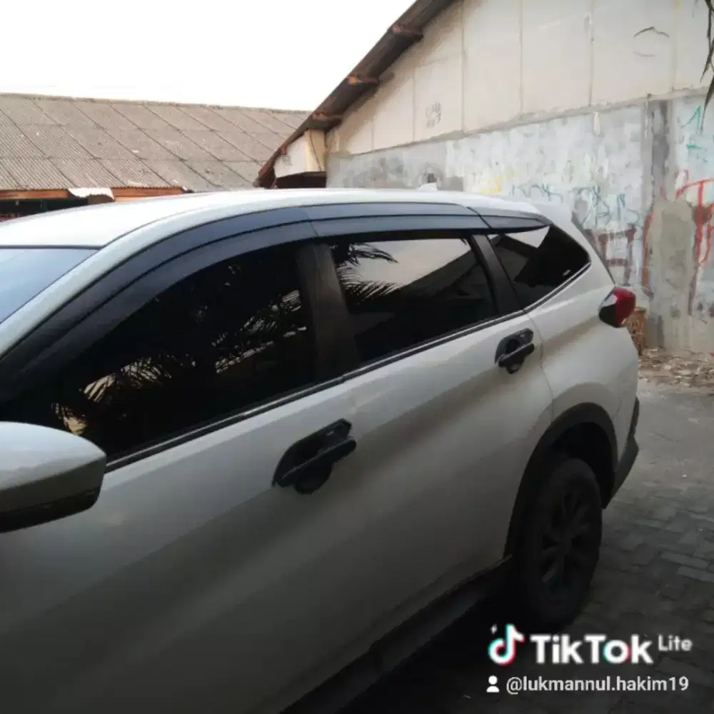 Ahlinya pasang kaca film mobil