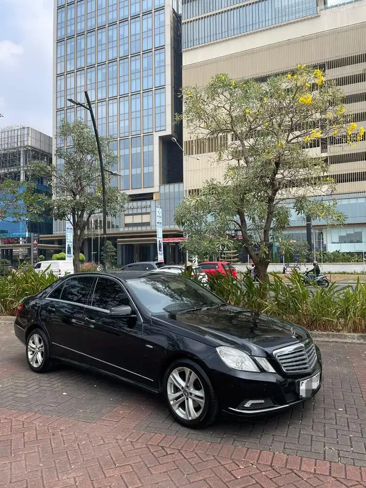 Mercedes Benz E250