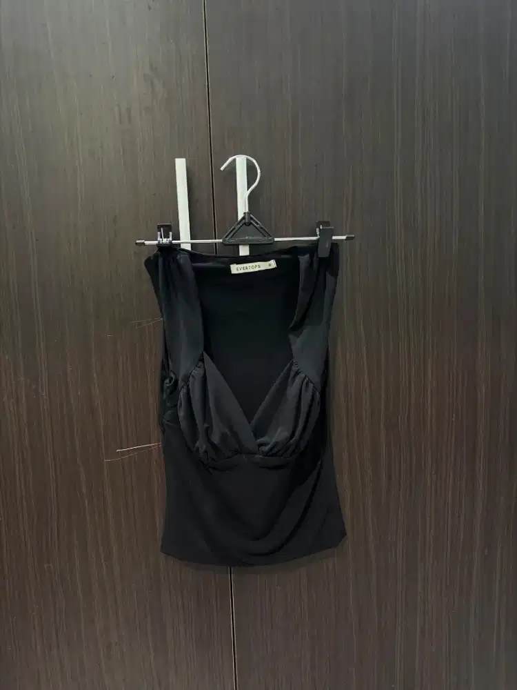Baju hitam cantik