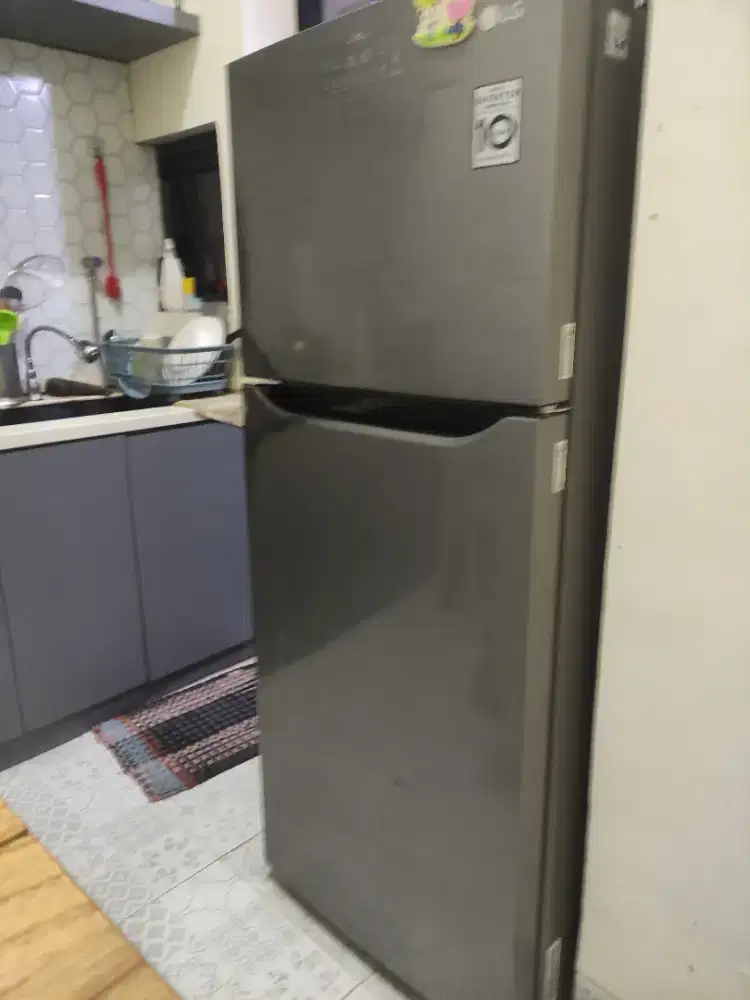 Kulkas LG Inverter kondisi apa adanya