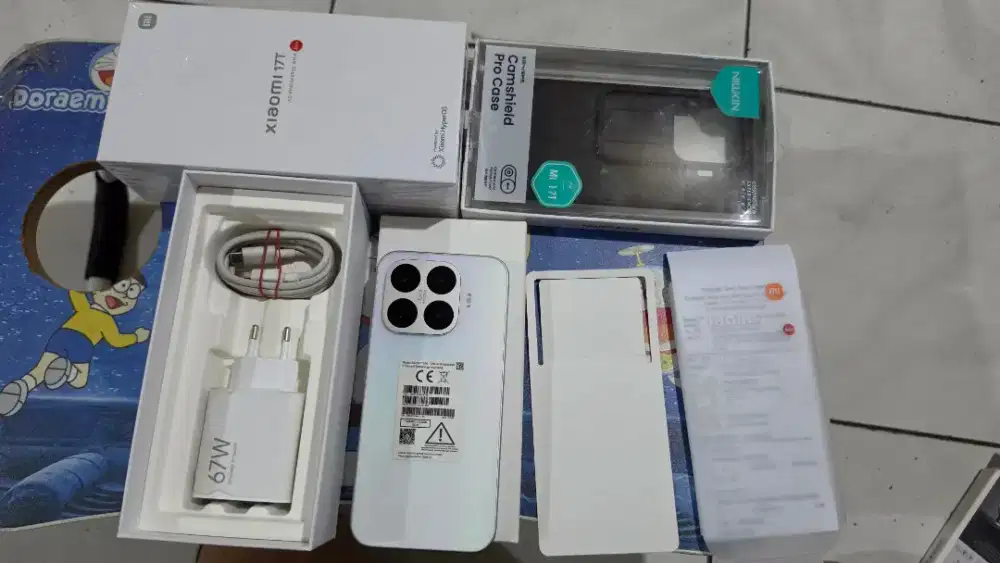 Xiaomi 17T white