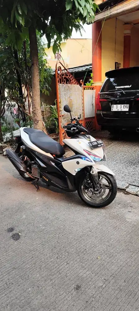 2019 Yamaha Aerox · Keyless · ABS · Tipe Tertinggi Full Modif
