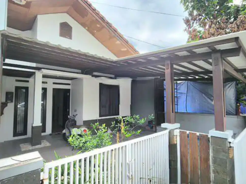 Rumah siap huni full Furnish di Senam Indah Antapani Bandung